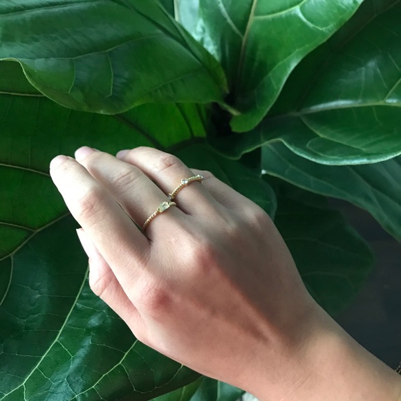 Club Monaco Gold Stackable Rings. Size 6.5 - Picture 2 of 5